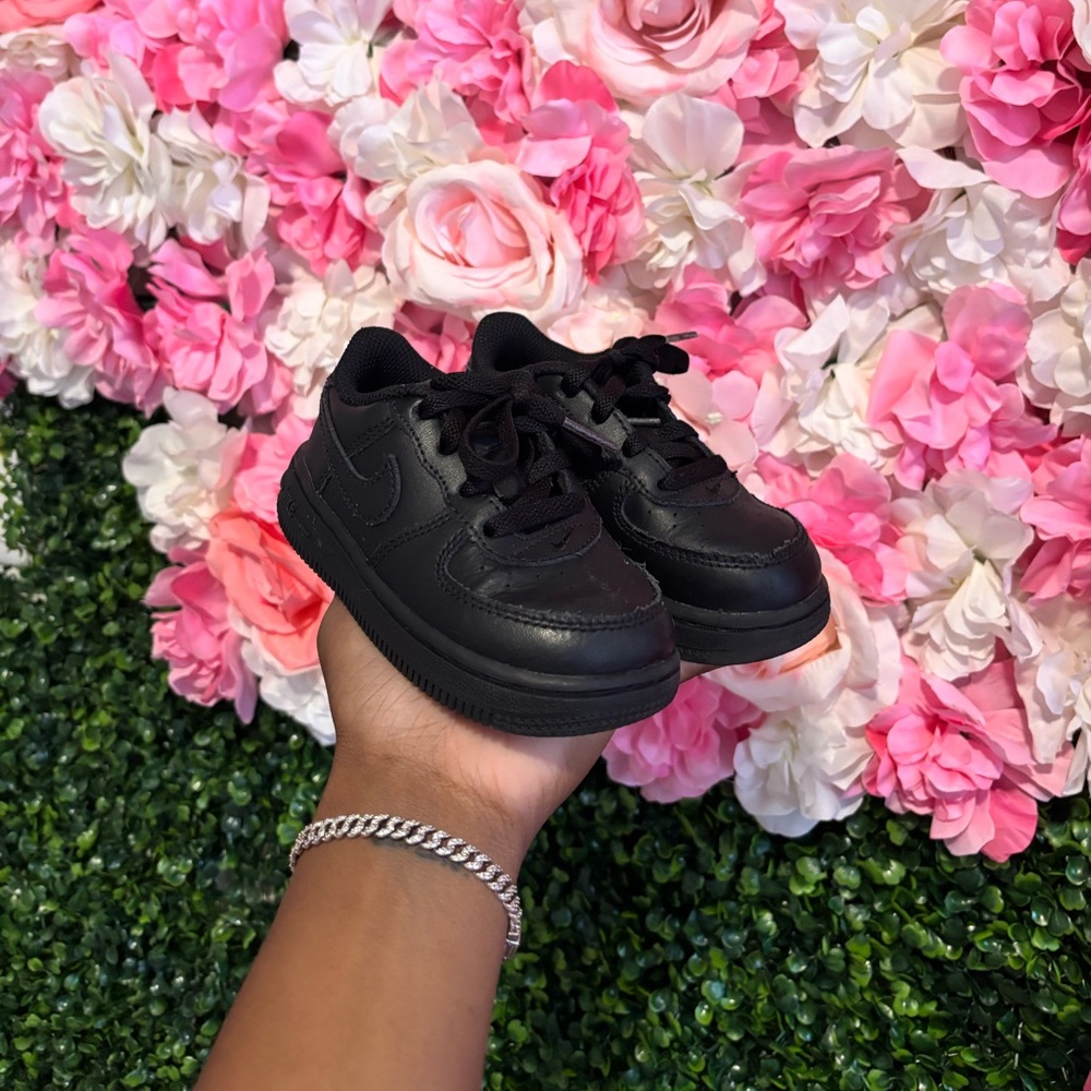 Nike black lows
